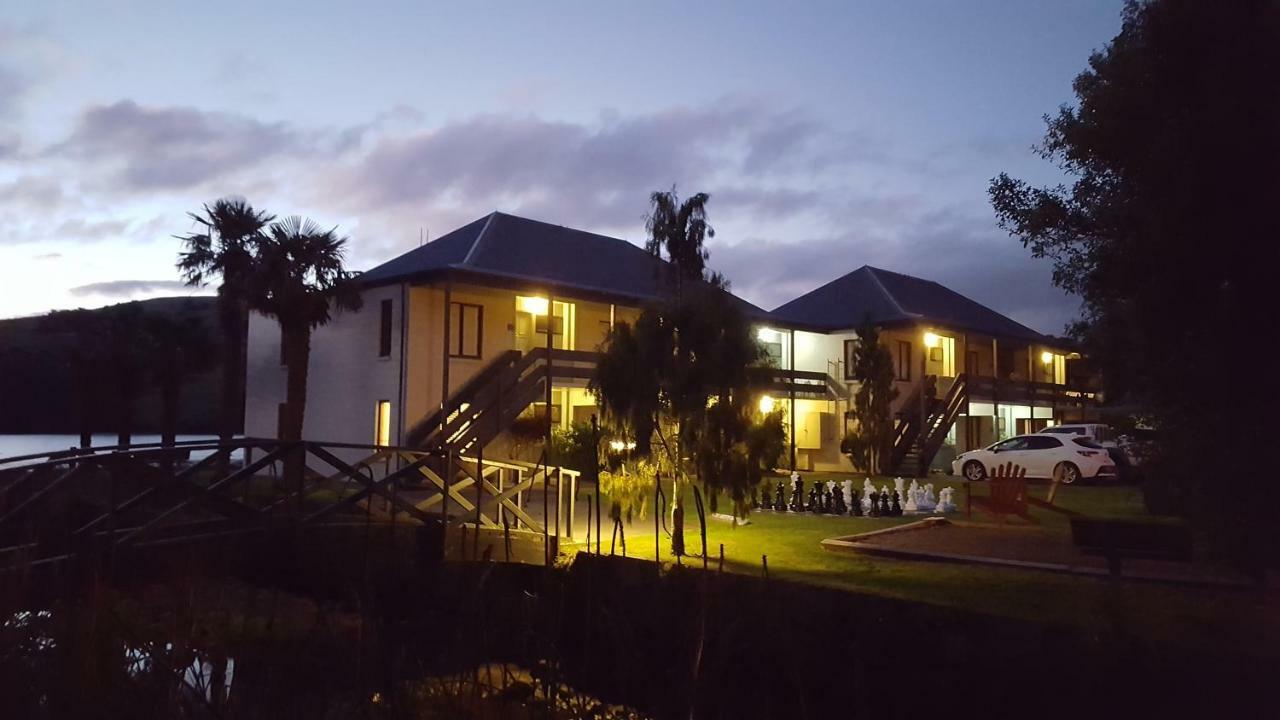 Waterfront 3* Akaroa